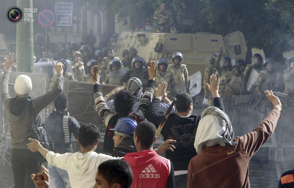 Фотография: Новые беспорядки в Египте №21 - BigPicture.ru