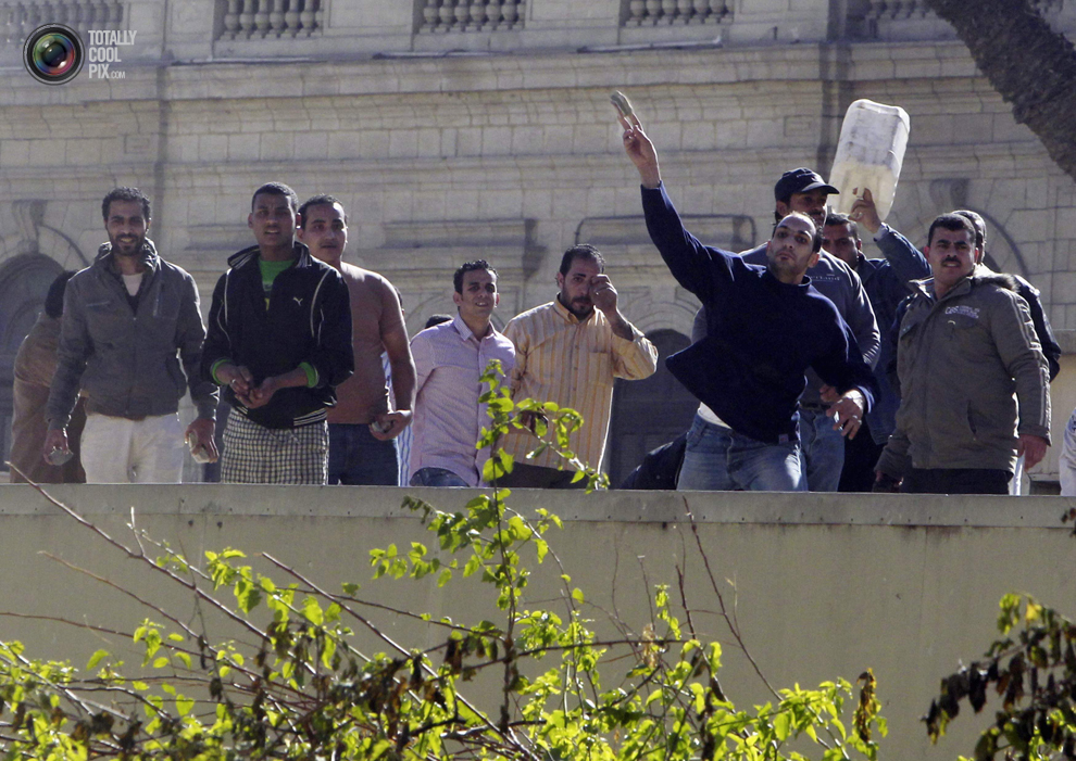 Фотография: Новые беспорядки в Египте №29 - BigPicture.ru