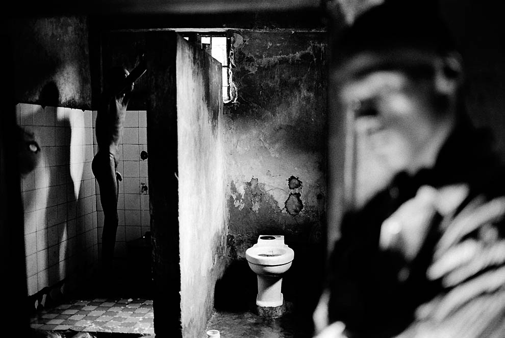Фотография: Психиатрическая лечебница в Сьерра-Леоне №17 - BigPicture.ru