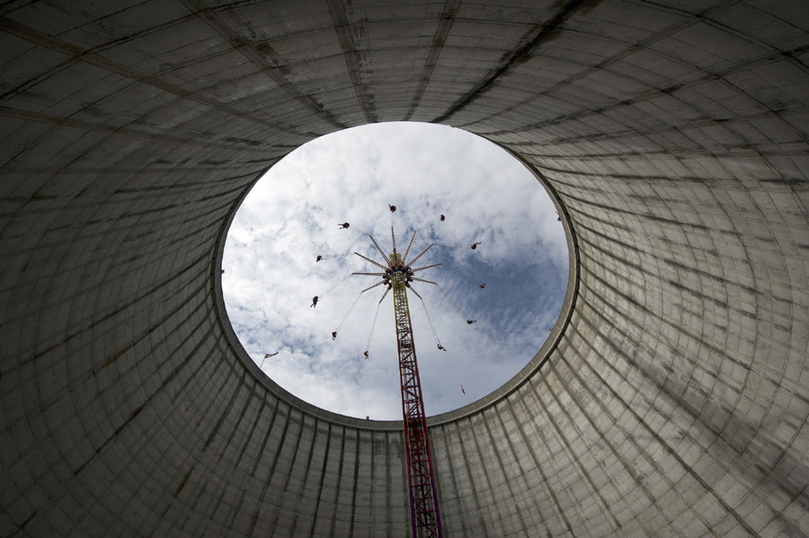 Фотография: Парк развлечений на территории ядерного реактора №11 - BigPicture.ru