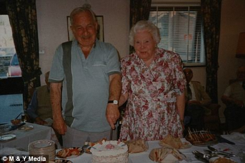 Фотография: Британская пара отмечает 82-ю годовщину свадьбы №3 - BigPicture.ru