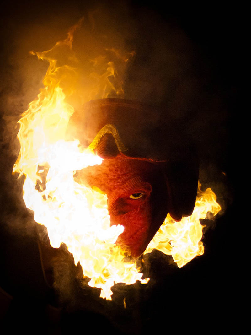 Фотография: Гори оно огнем - как горит дьявол из спичек №12 - BigPicture.ru