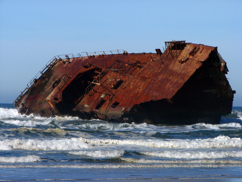 Фотография: Живописные последствия кораблекрушений №3 - BigPicture.ru