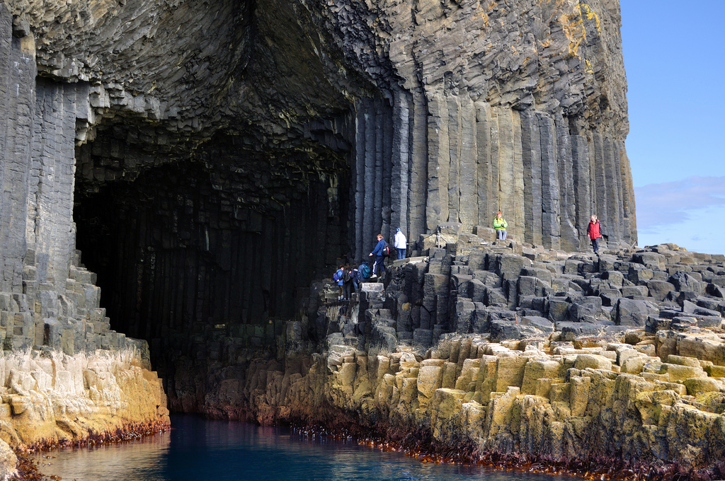 Фотография: Поющая пещера Фингала №14 - BigPicture.ru
