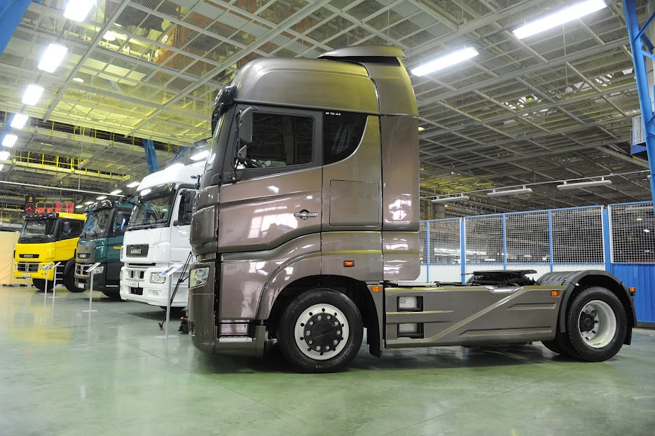 Фотография: КамАЗ выпустил 2 000 000-й грузовик №14 - BigPicture.ru