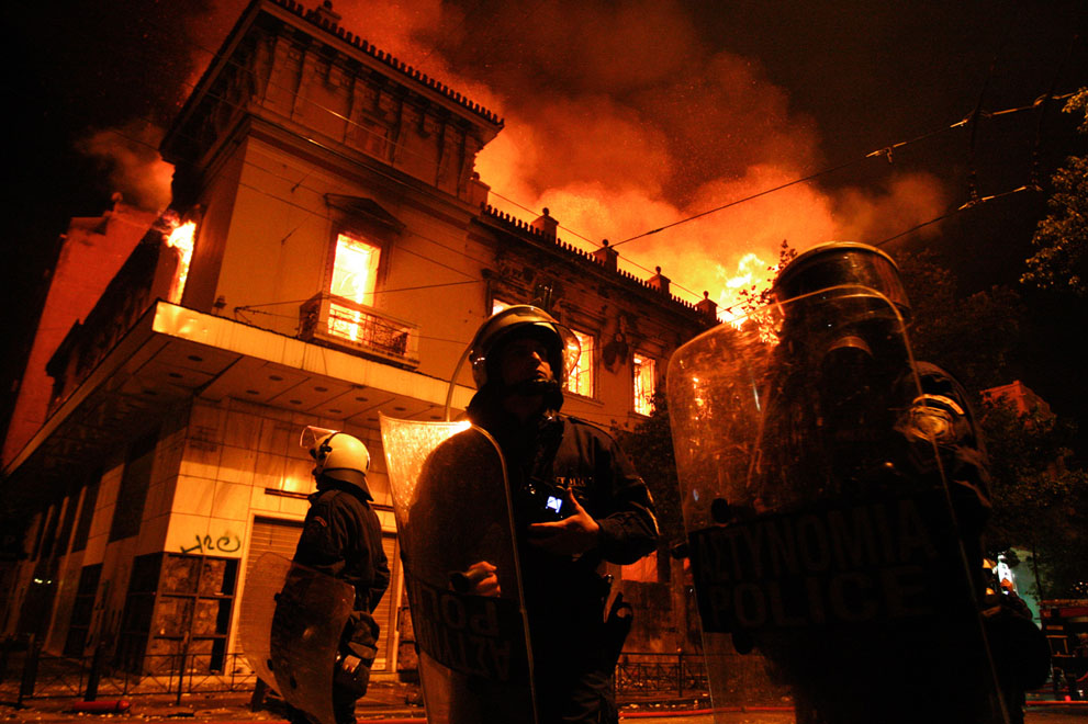 Фотография: Афины в огне №24 - BigPicture.ru
