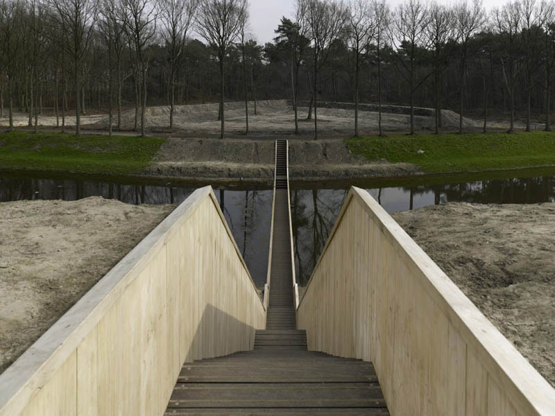 Фотография: Мост Моисея в Голландии получил титул 