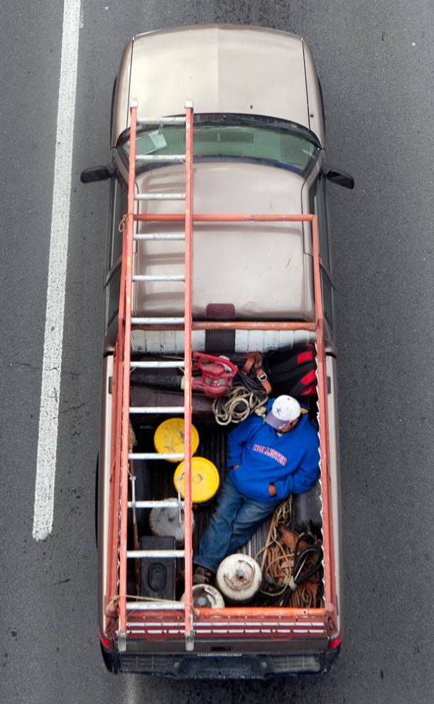 Фотография: Как добираются на работу мексиканские рабочие №4 - BigPicture.ru
