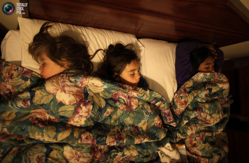 Фотография: Еще одна американская семья осталась без крова над головой №27 - BigPicture.ru