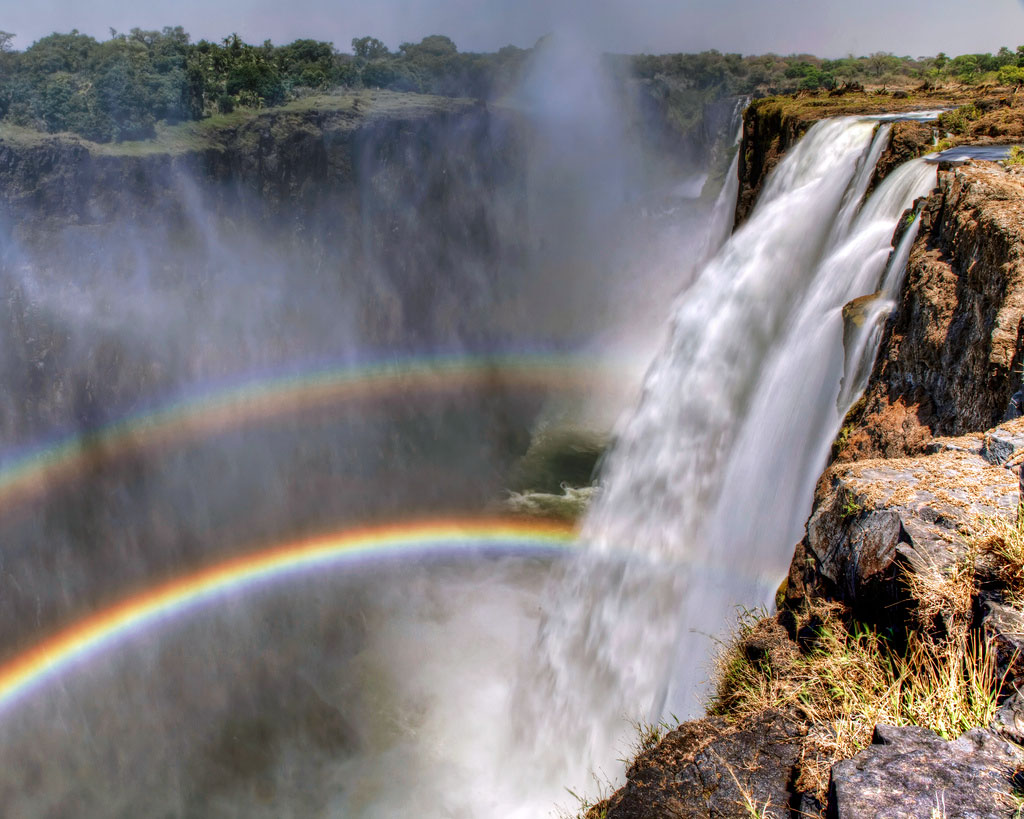 Фотография: Радуга над самым большим водопадом в мире №21 - BigPicture.ru