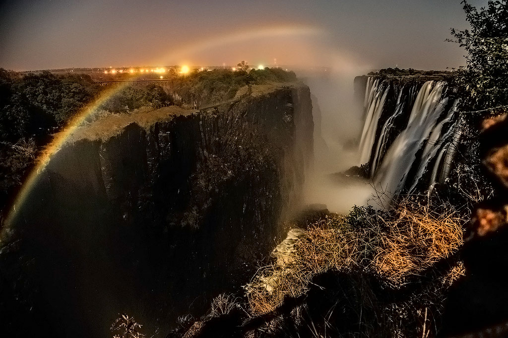 Фотография: Радуга над самым большим водопадом в мире №23 - BigPicture.ru