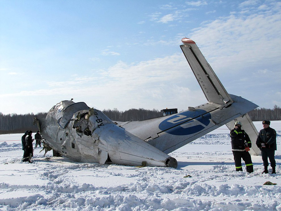 Фотография: Крушение самолета Utair под Тюменью №8 - BigPicture.ru