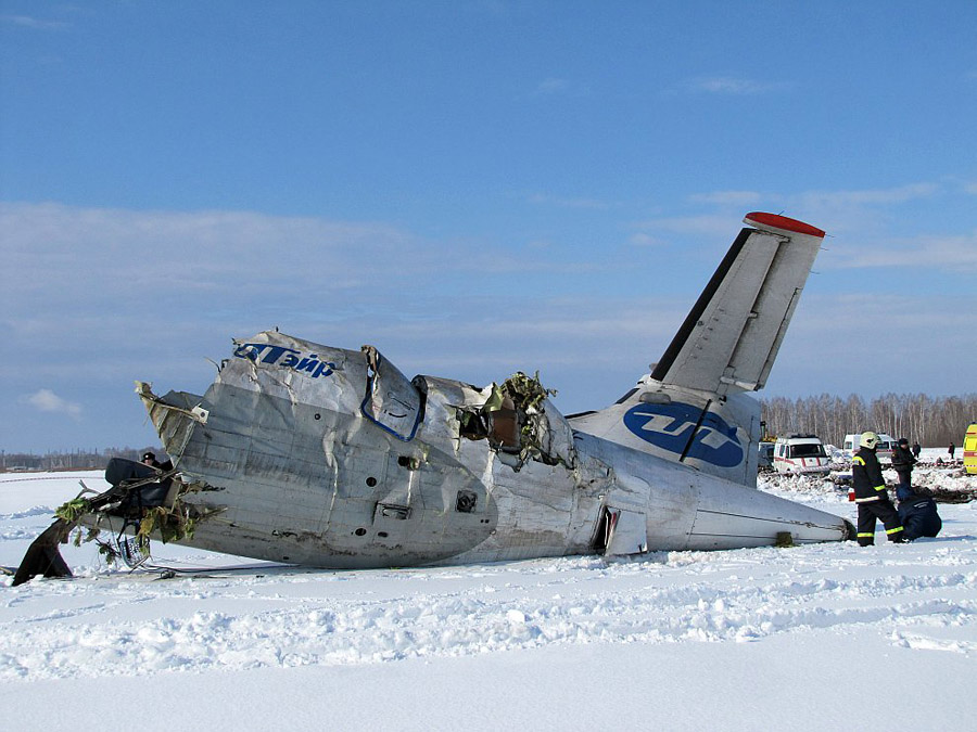Фотография: Крушение самолета Utair под Тюменью №5 - BigPicture.ru