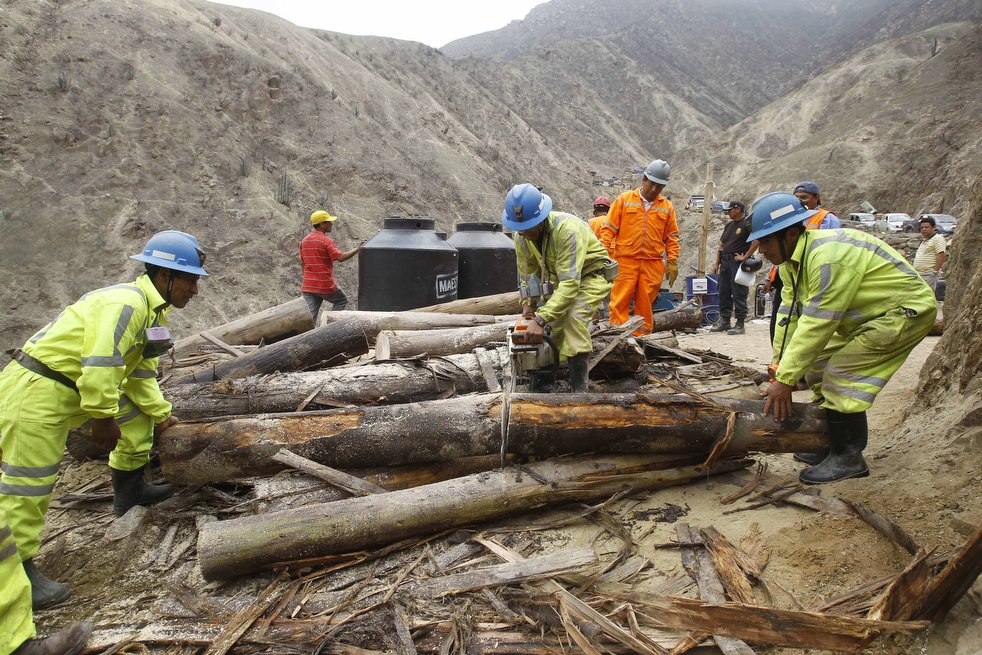Фотография: Операция по спасению шахтеров на медной шахте в Чили №22 - BigPicture.ru