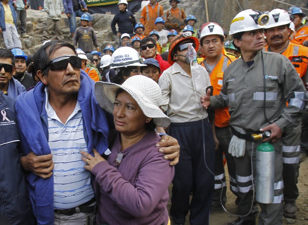 Фотография: Операция по спасению шахтеров на медной шахте в Чили №7 - BigPicture.ru