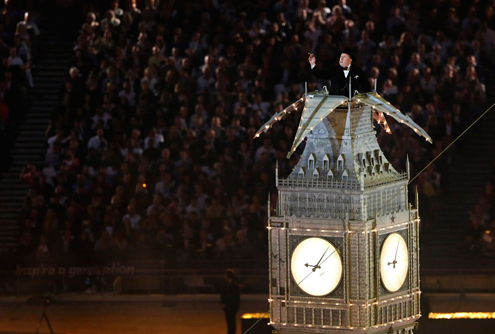 Фотография: Красочная церемония закрытия Олимпийских игр 2012 в Лондоне №5 - BigPicture.ru