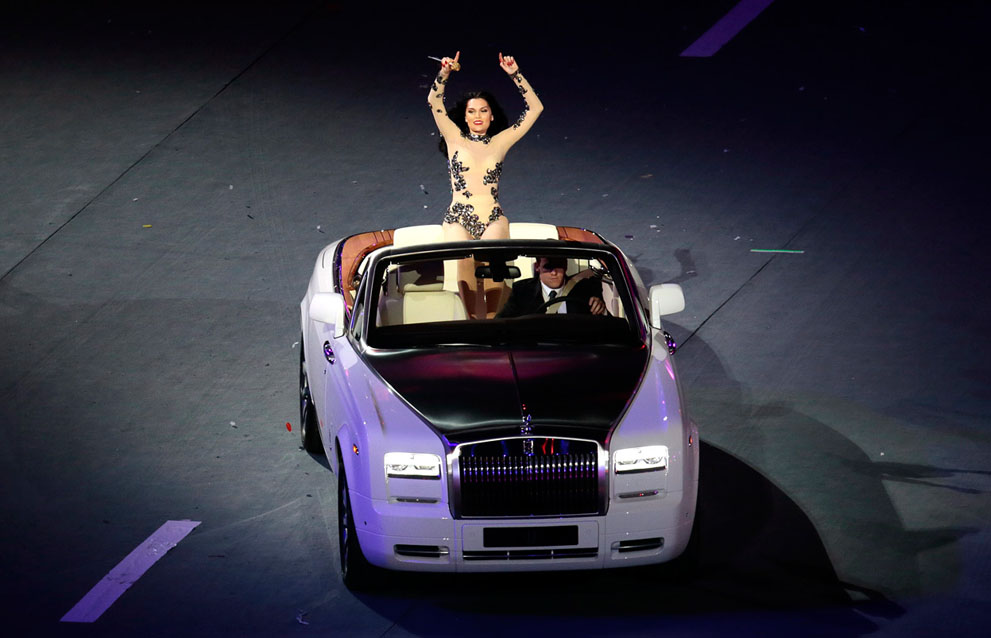 Фотография: Красочная церемония закрытия Олимпийских игр 2012 в Лондоне №20 - BigPicture.ru