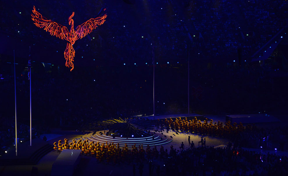 Фотография: Красочная церемония закрытия Олимпийских игр 2012 в Лондоне №39 - BigPicture.ru