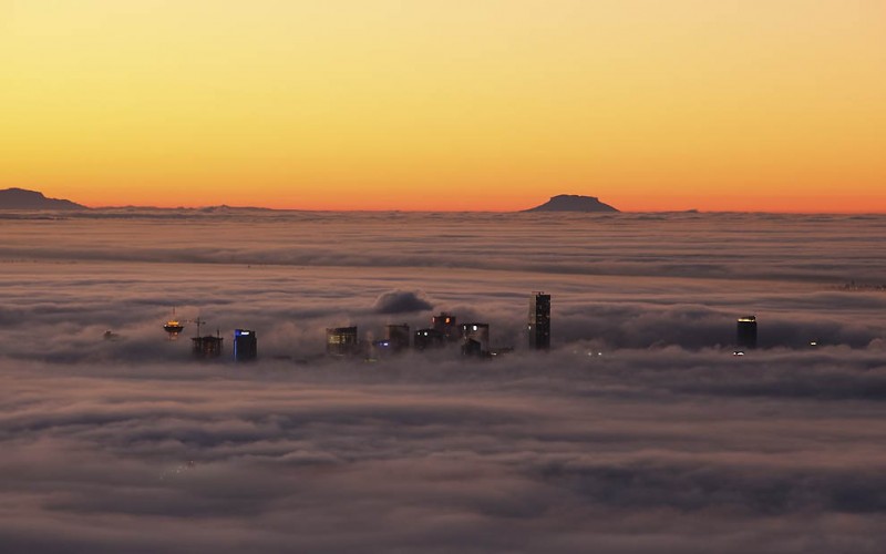 Города окутанные туманом