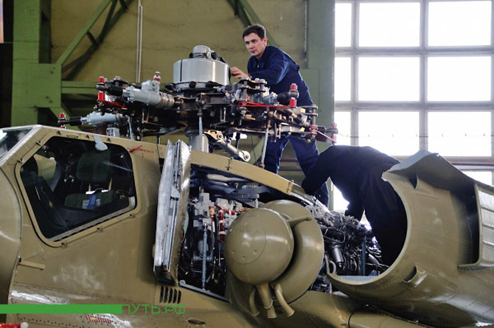 Фотография: Как собирают вертолеты №11 - BigPicture.ru