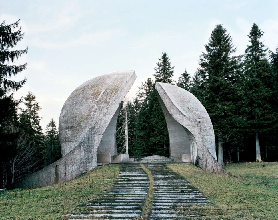 Фотография: Заброшенные монументы №10 - BigPicture.ru