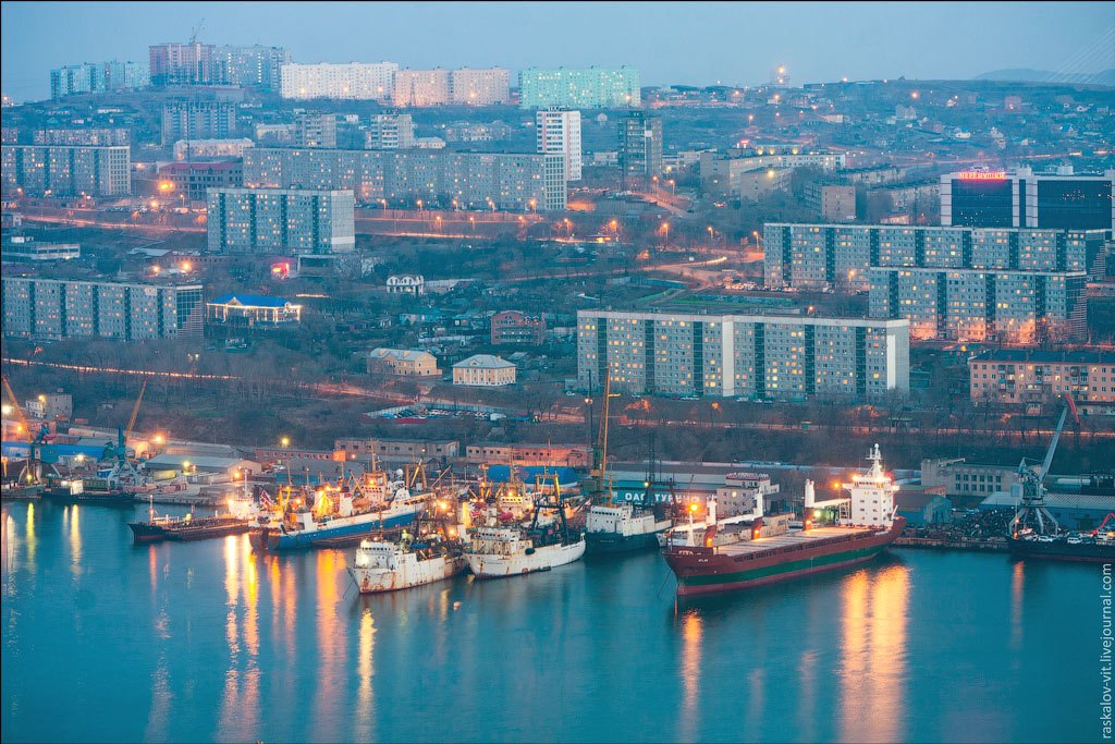 Фотография: Самые головокружительные фотографии Владивостока от московских руферов №46 - BigPicture.ru