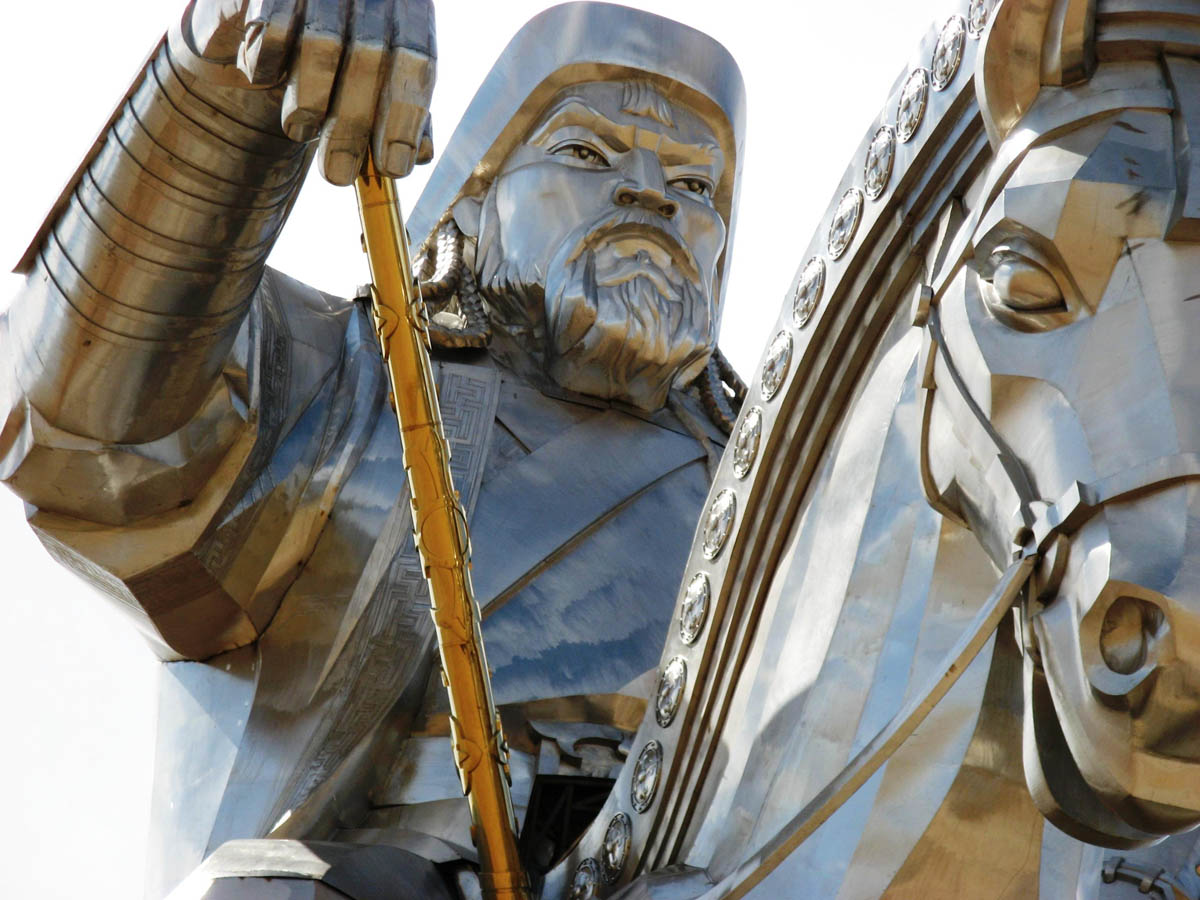 Фотография: Статуя Чингисхана №11 - BigPicture.ru