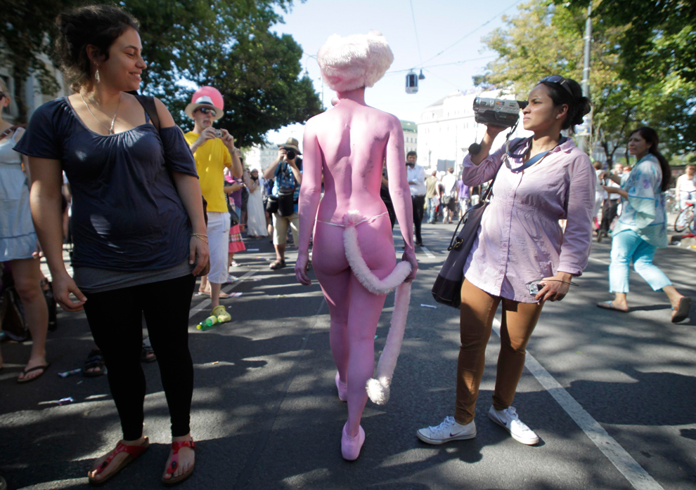 Фотография: Гей парады во всем мире 2012 №5 - BigPicture.ru