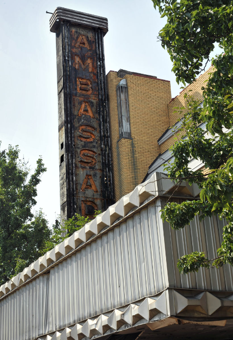 Фотография: Заброшенный кинотеатр Амбассадор - забытая жемчужина стиля ар-деко №10 - BigPicture.ru