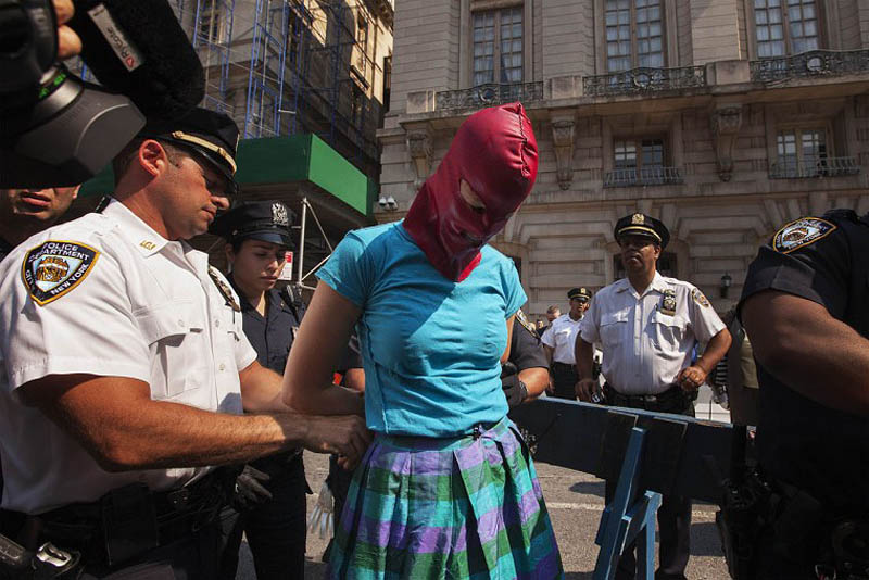 Фотография: Резонанс, вызванный приговором Pussy Riot №10 - BigPicture.ru