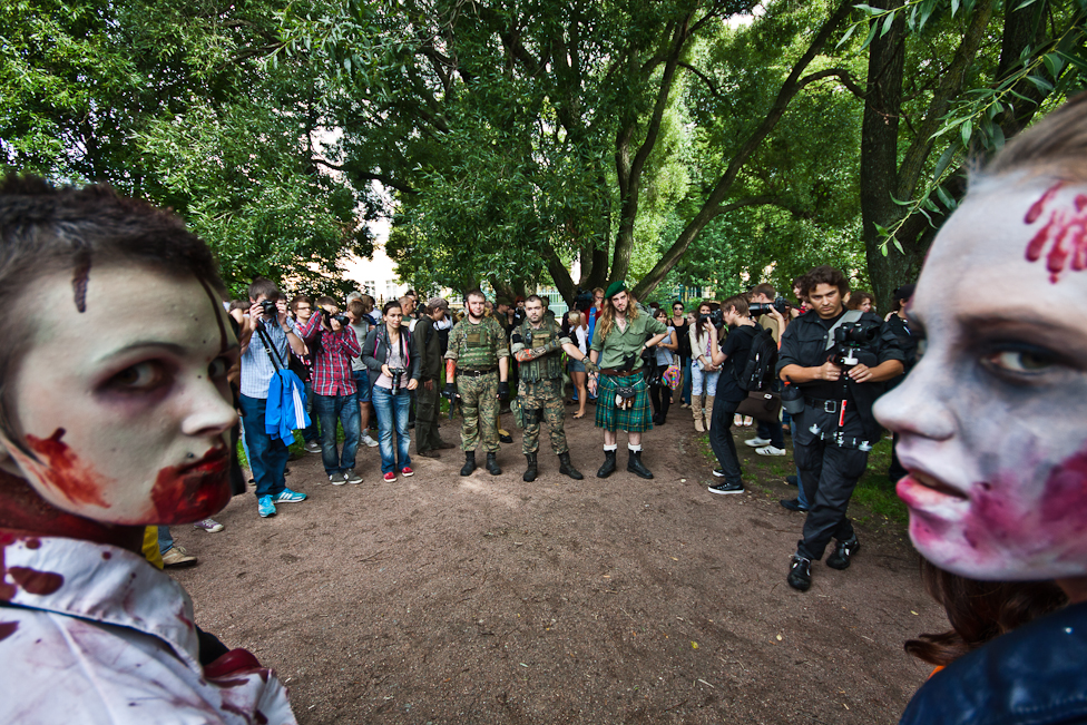 Фотография: Зомби моб в Петербурге №18 - BigPicture.ru