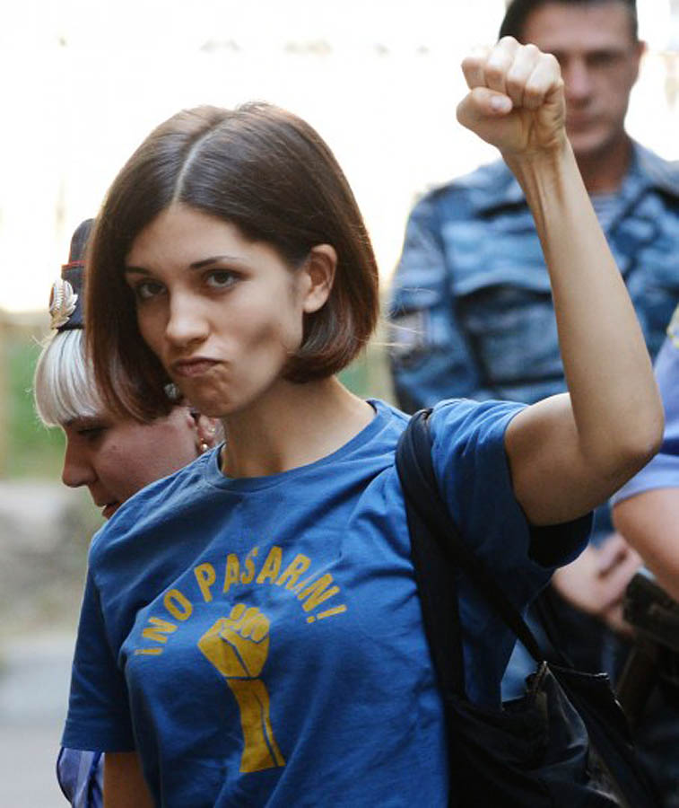 Фотография: Резонанс, вызванный приговором Pussy Riot №32 - BigPicture.ru