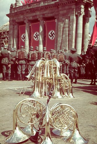 Фотография: День рождения Гитлера №13 - BigPicture.ru