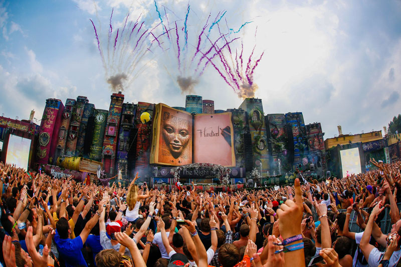 Фотография: Удивительные сцены фестиваля Tomorrowland №2 - BigPicture.ru