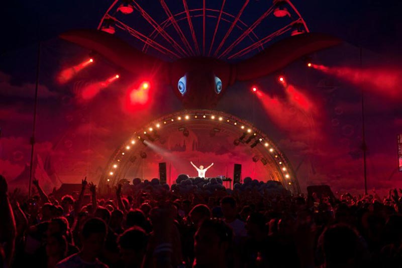 Фотография: Удивительные сцены фестиваля Tomorrowland №13 - BigPicture.ru