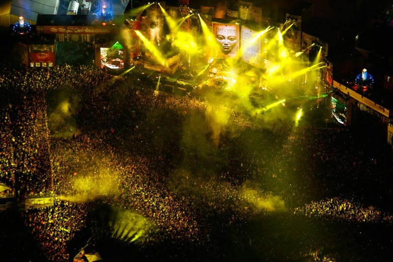 Фотография: Удивительные сцены фестиваля Tomorrowland №15 - BigPicture.ru