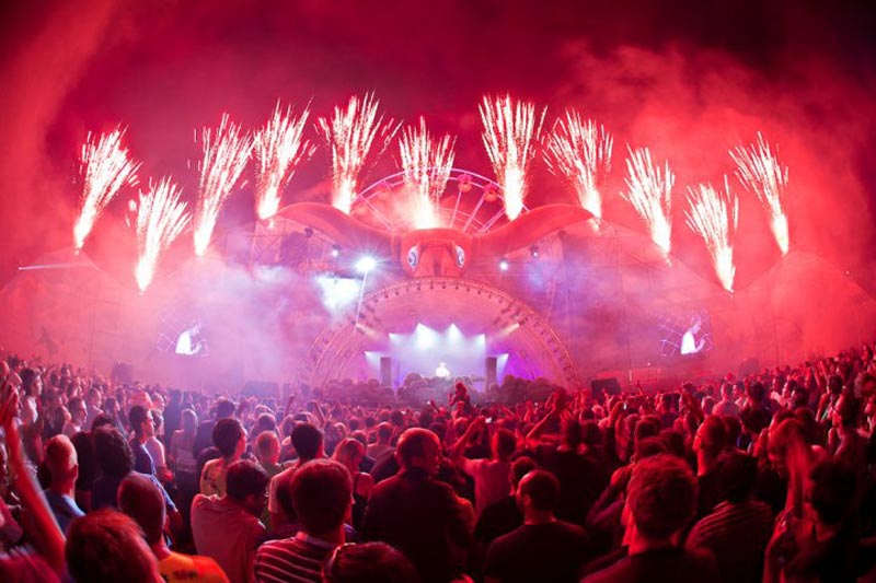 Фотография: Удивительные сцены фестиваля Tomorrowland №20 - BigPicture.ru