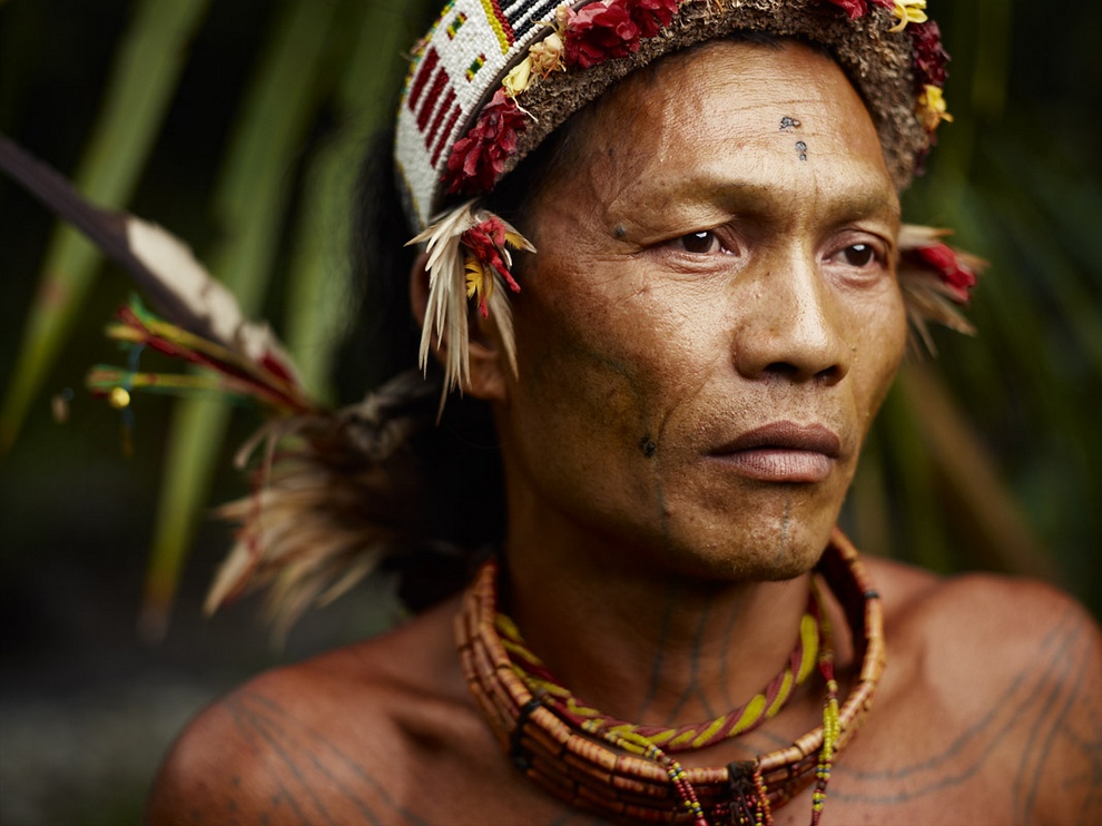 Фотография: Портреты коренных жителей архипелага Ментаваи №7 - BigPicture.ru