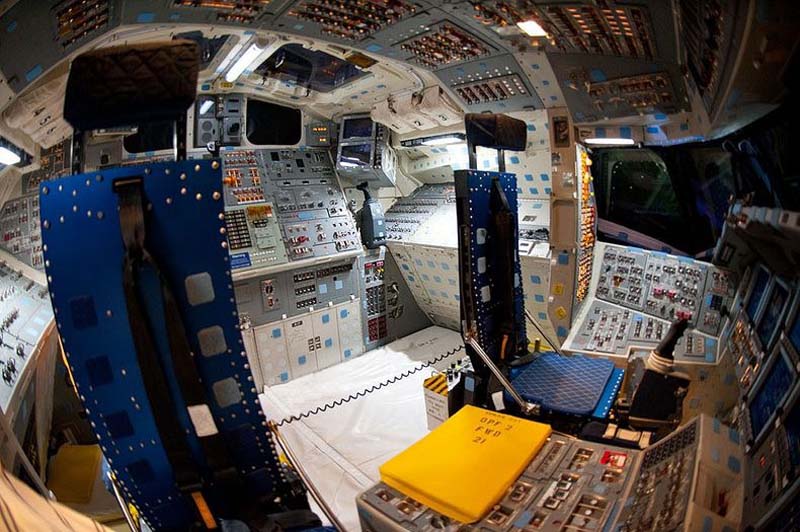 Фотография: В кабине пилота космического челнока №9 - BigPicture.ru