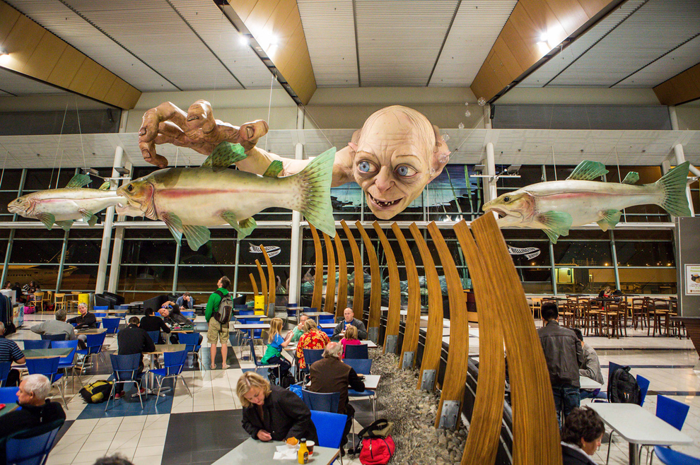 Фотография: Гигантский Горлум в ново-зеландском аэропорту №8 - BigPicture.ru