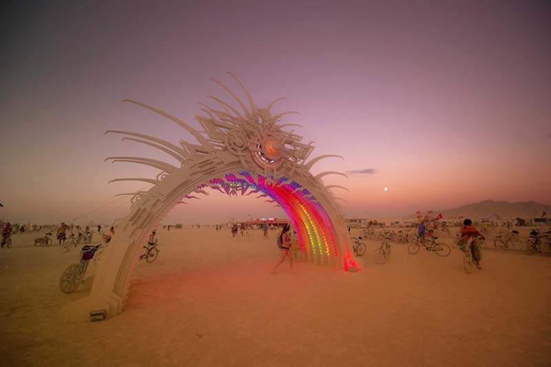 Фотография: Инсталляции на фестивале Burning Man глазами Трея Рэтклиффа №6 - BigPicture.ru