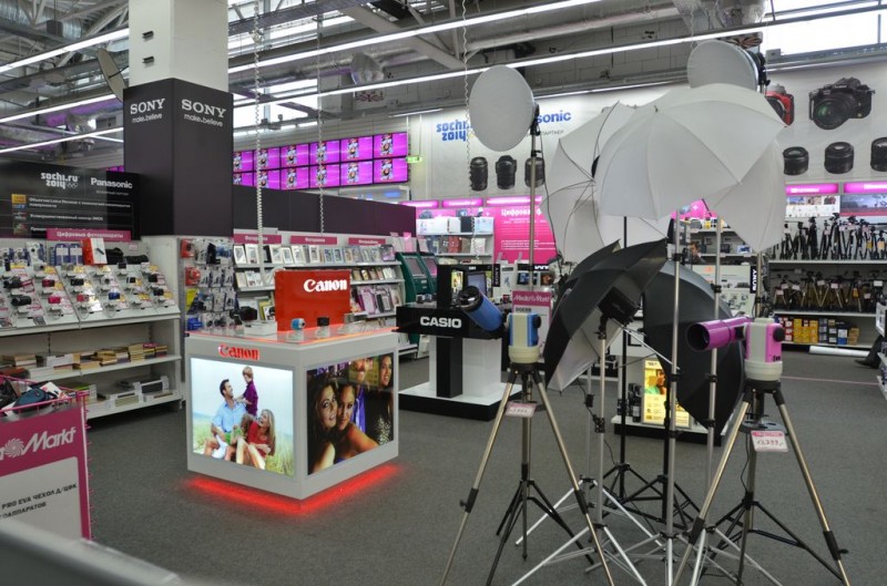 Фотография: Тотальная распродажа фотоаппаратов в Media Markt №7 - BigPicture.ru