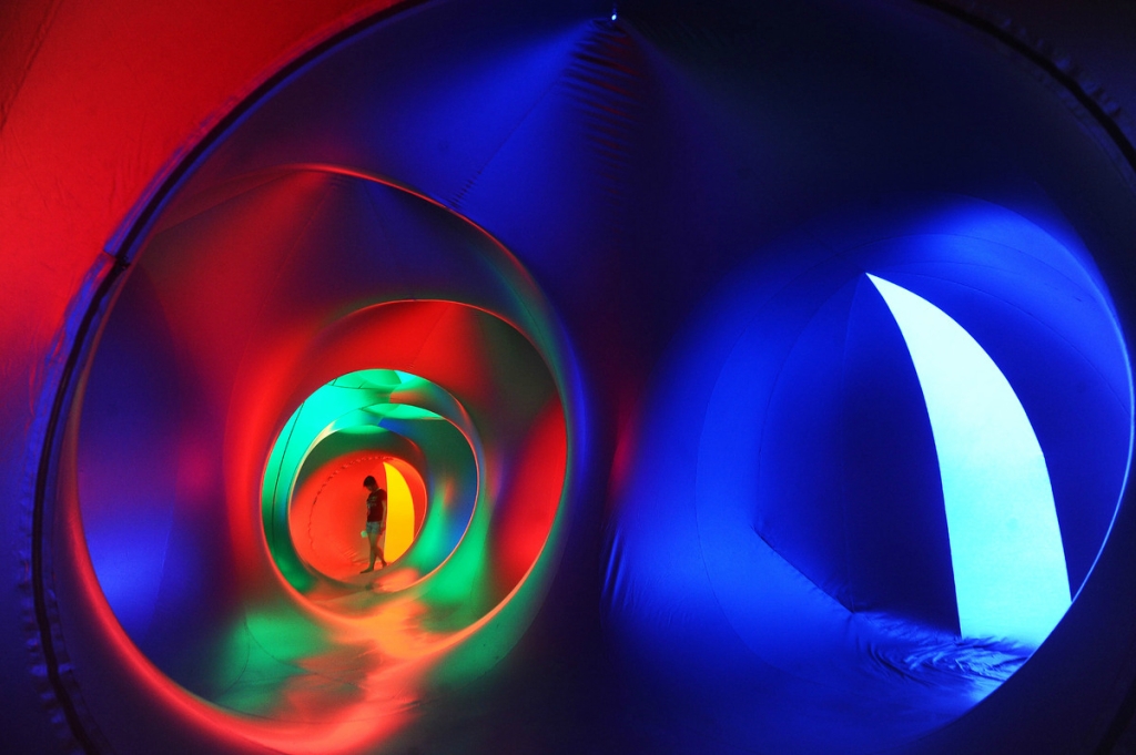 Фотография: Miracoco Luminarium - световая инсталляция №2 - BigPicture.ru
