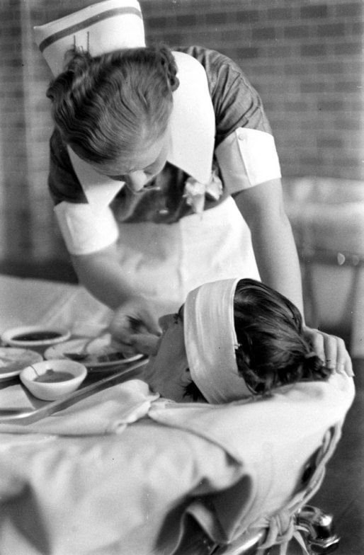 Фотография: Психиатрическая клиника Нью-Йорк 1938 год №23 - BigPicture.ru
