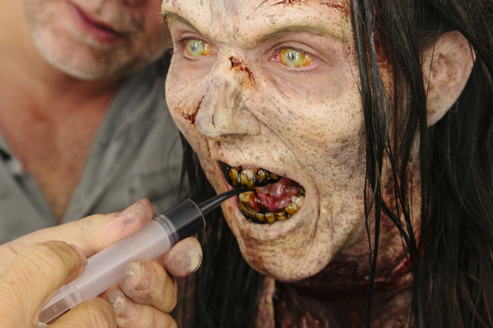 The Walking Dead 7 Как делают зомби в сериале Ходячие мертвецы
