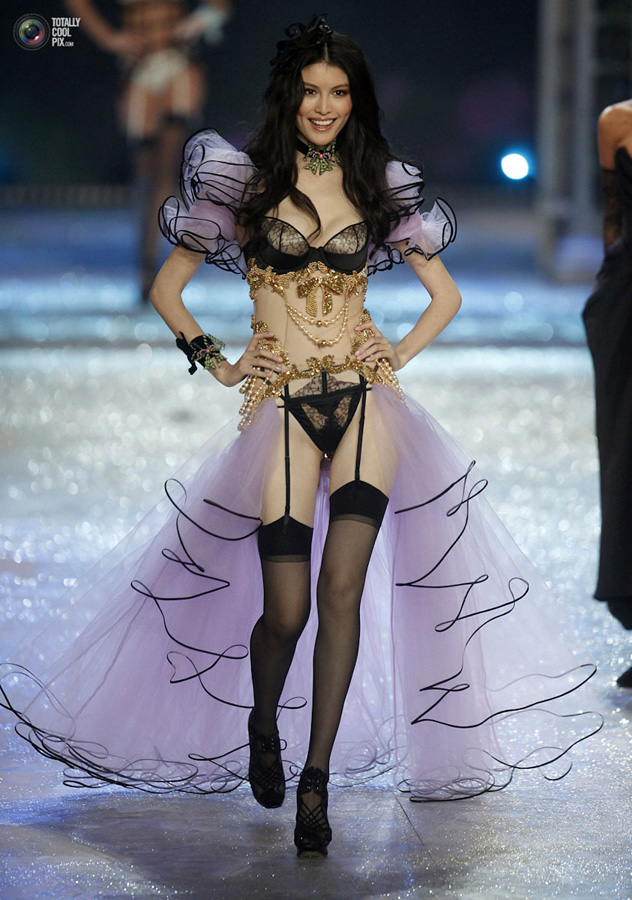 Фотография: Модное шоу Victoria’s Secret 2012 №14 - BigPicture.ru