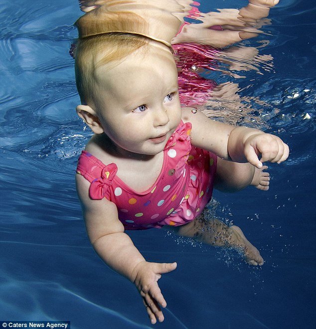 Фотография: Малыши под водой №7 - BigPicture.ru