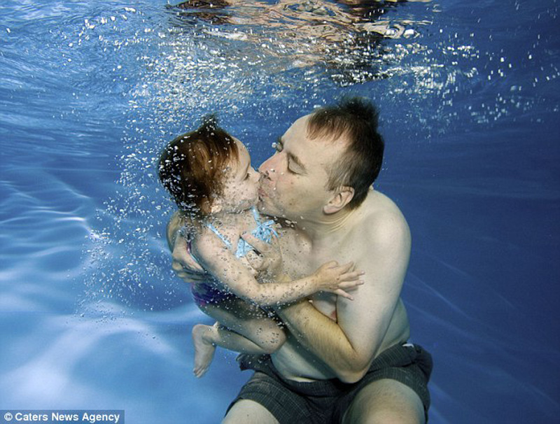 Фотография: Малыши под водой №10 - BigPicture.ru