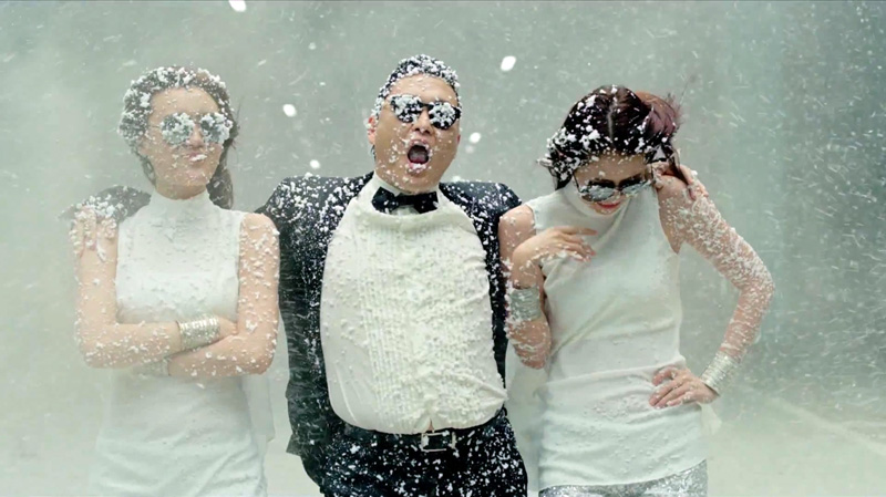 Фотография: Самое популярное видео на YouTube - Gangnam Style №9 - BigPicture.ru