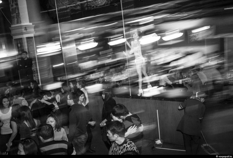 Фотография: Танцуй, пока гоу-гоу! №24 - BigPicture.ru